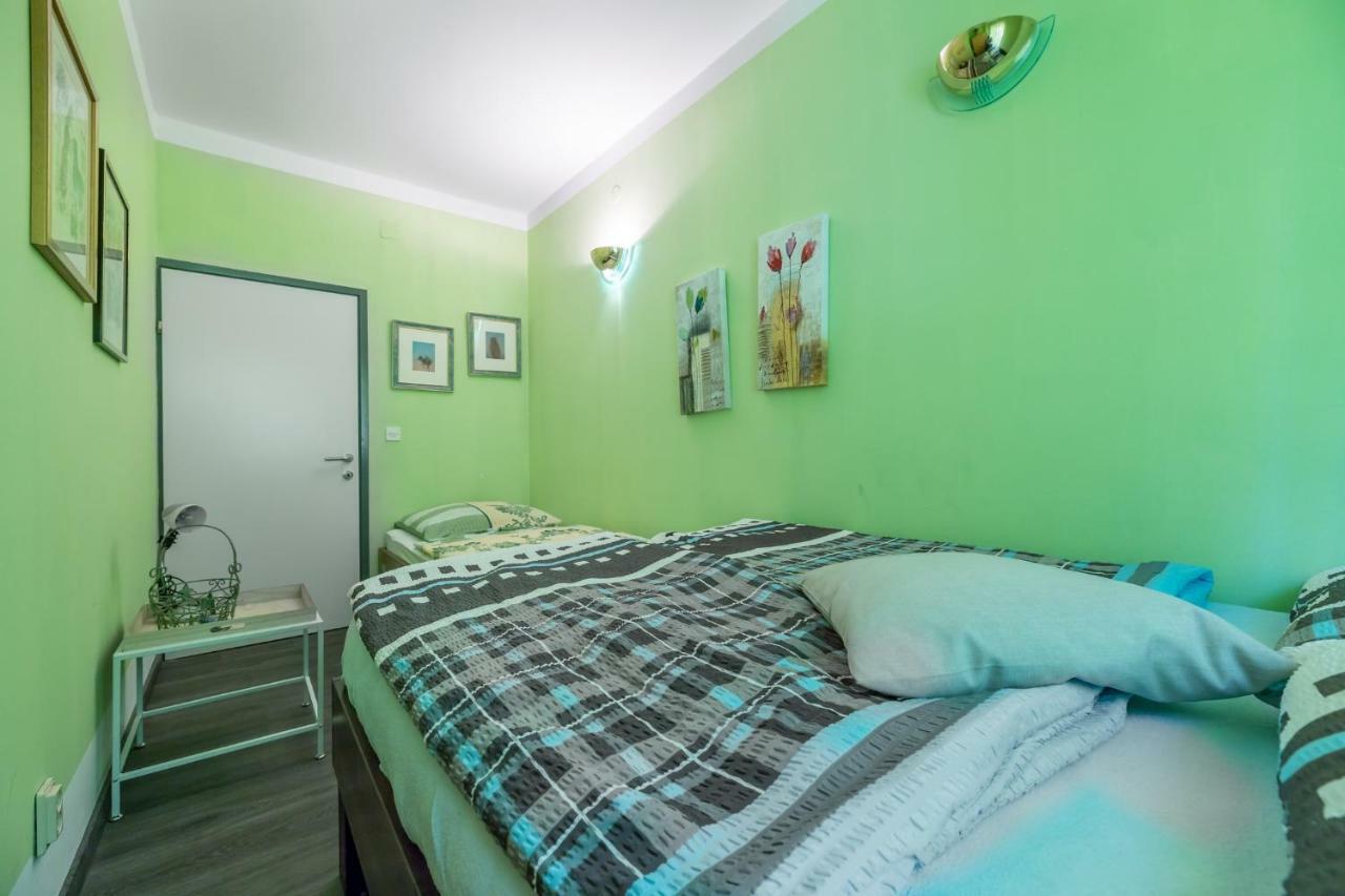 Apartment Pavic Garden Baška Εξωτερικό φωτογραφία